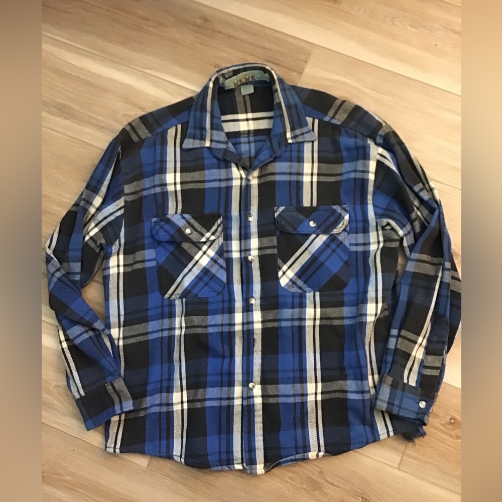 Vintage Anchor Blue Plaid Button Up L